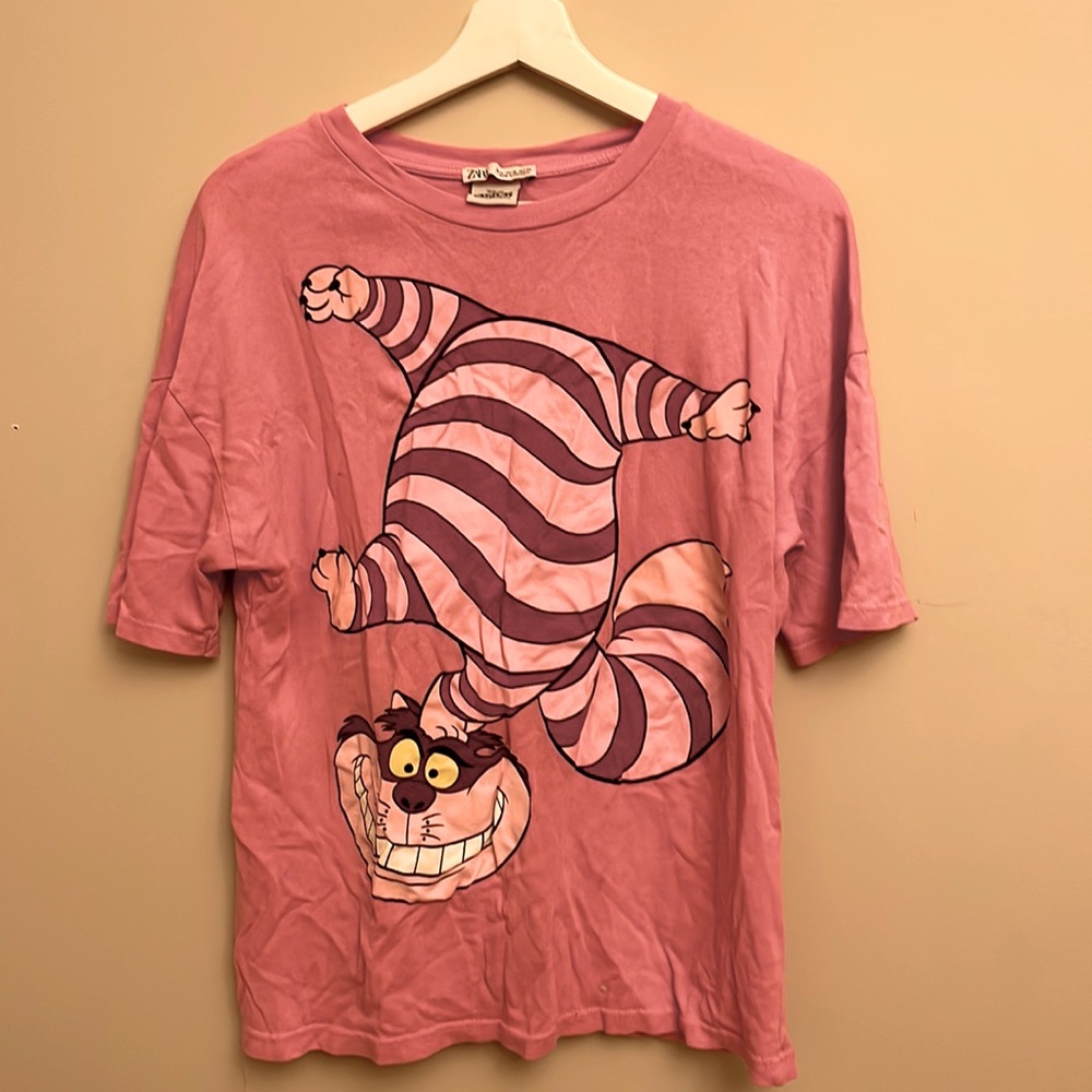 4/$25 Zara * Disney Alice Tshirt